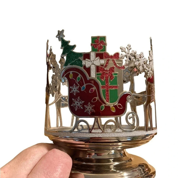 Bath and Body Works Christmas Reindeer 3-Wick Candle Pedestal NWT - Picture 2 of 6